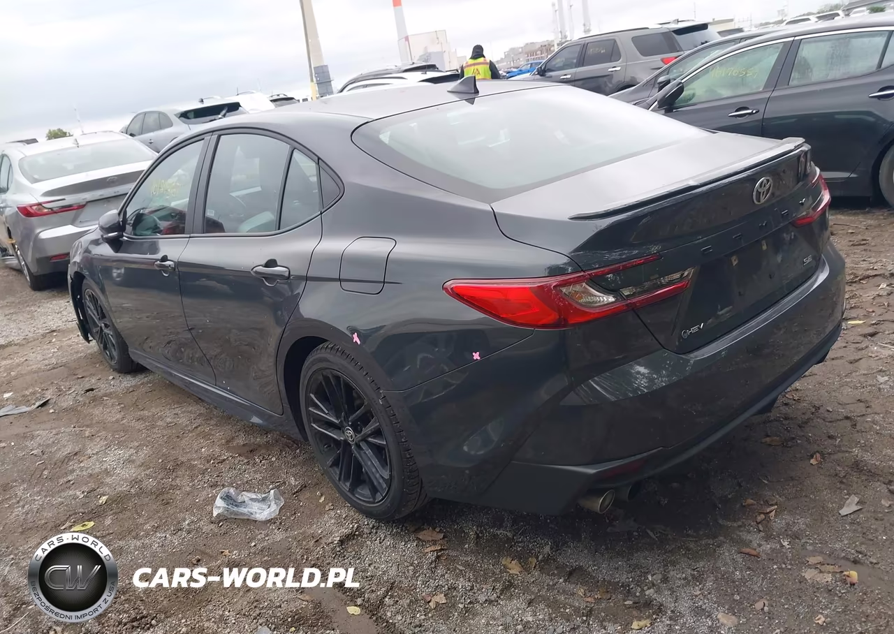 2025 Toyota Camry Se VIN:4T1DAACK3SU131951 - 3