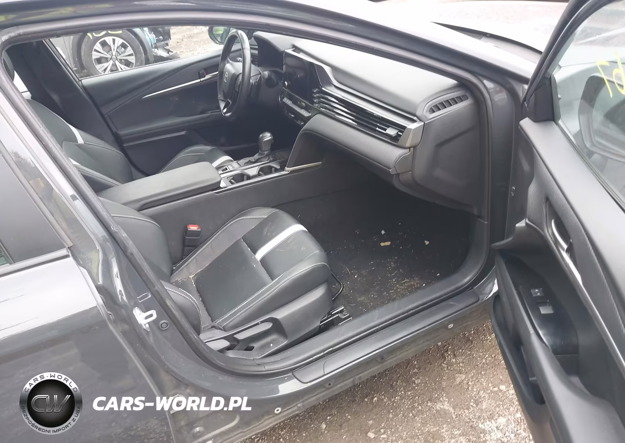 2025 Toyota Camry Se VIN:4T1DAACK3SU131951 - 5