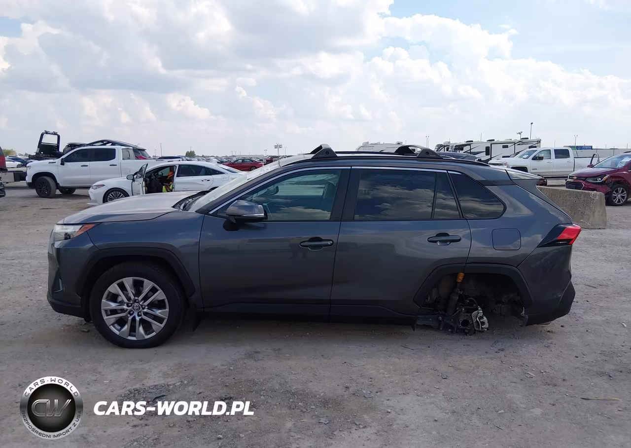 2024 Toyota Rav4 Xle Premium VIN:2T3C1RFV3RW338633 - 15
