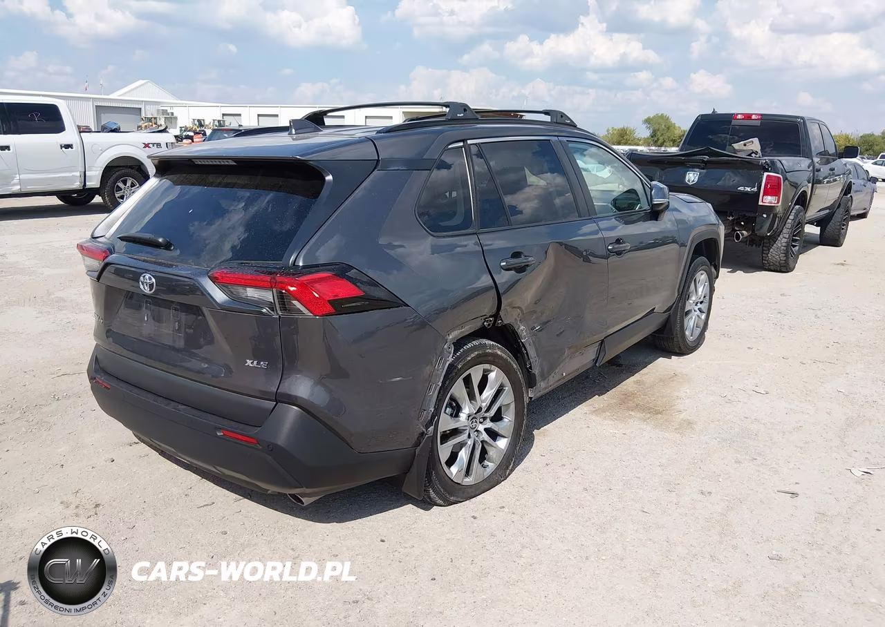 2024 Toyota Rav4 Xle Premium VIN:2T3C1RFV3RW338633 - 4