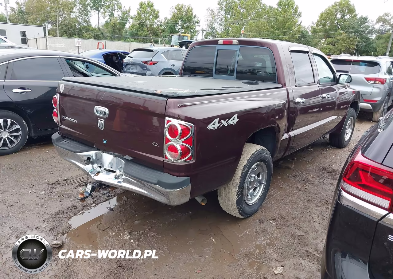 2005 Dodge Dakota St VIN:1D7HW28KX5S265013 - 4