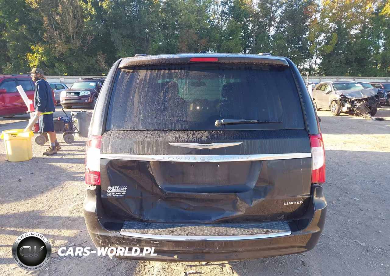 2013 Chrysler Town & Country Limited VIN:2C4RC1GGXDR589710 - 16