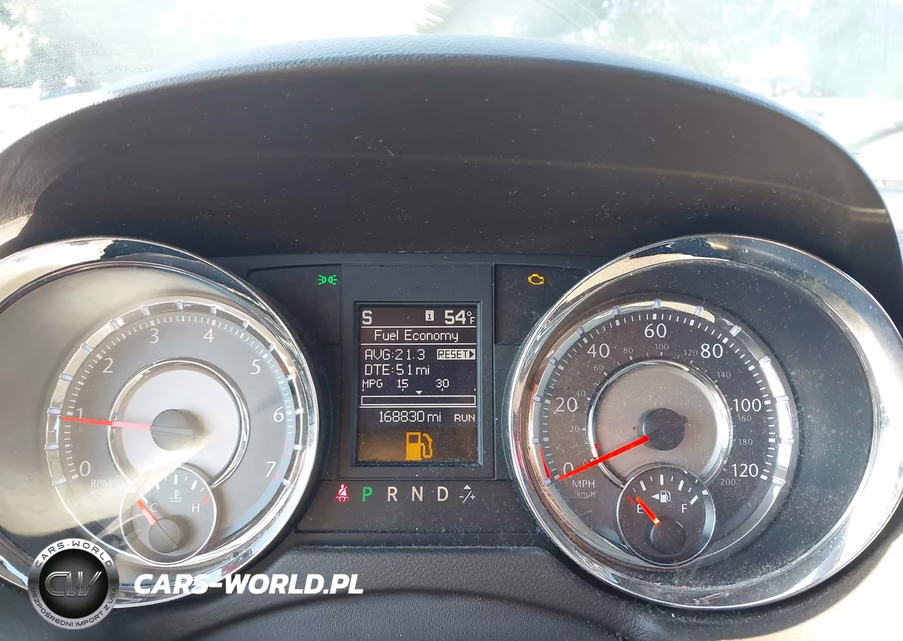 2013 Chrysler Town & Country Limited VIN:2C4RC1GGXDR589710 - 7