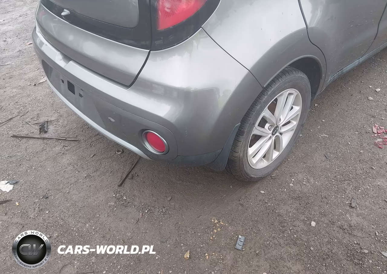 2017 Kia Soul + VIN:KNDJP3A53H7501690 - 6