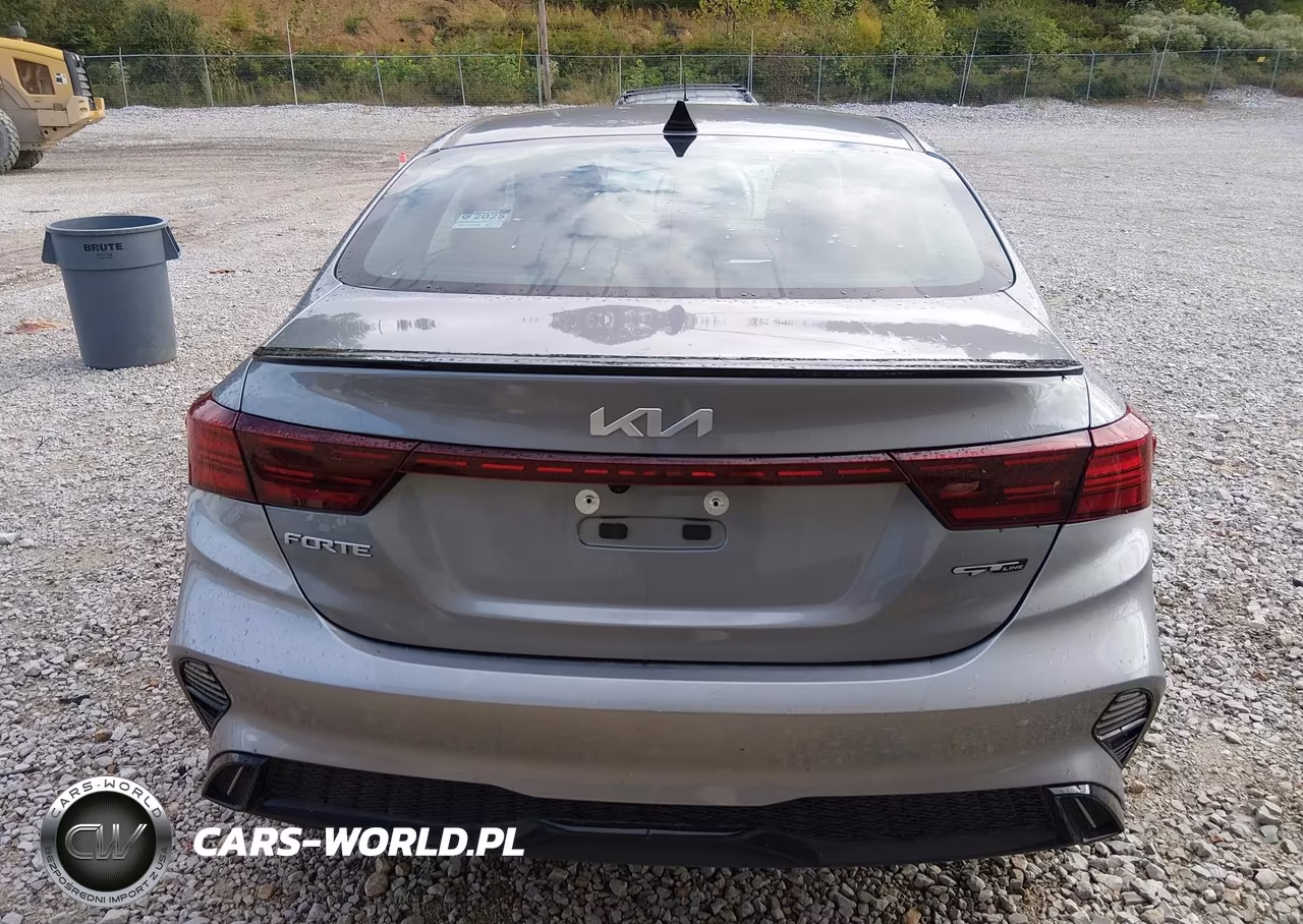 2023 Kia Forte Gt-Line VIN:3KPF54AD1PE665804 - 17