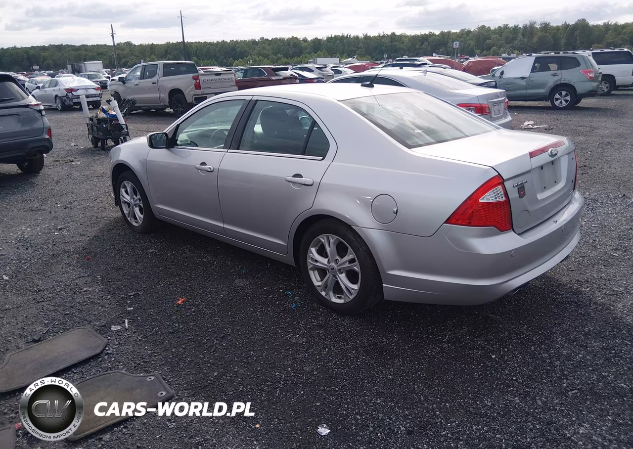 2012 Ford Fusion Se VIN:3FAHP0HG7CR325691 - 3