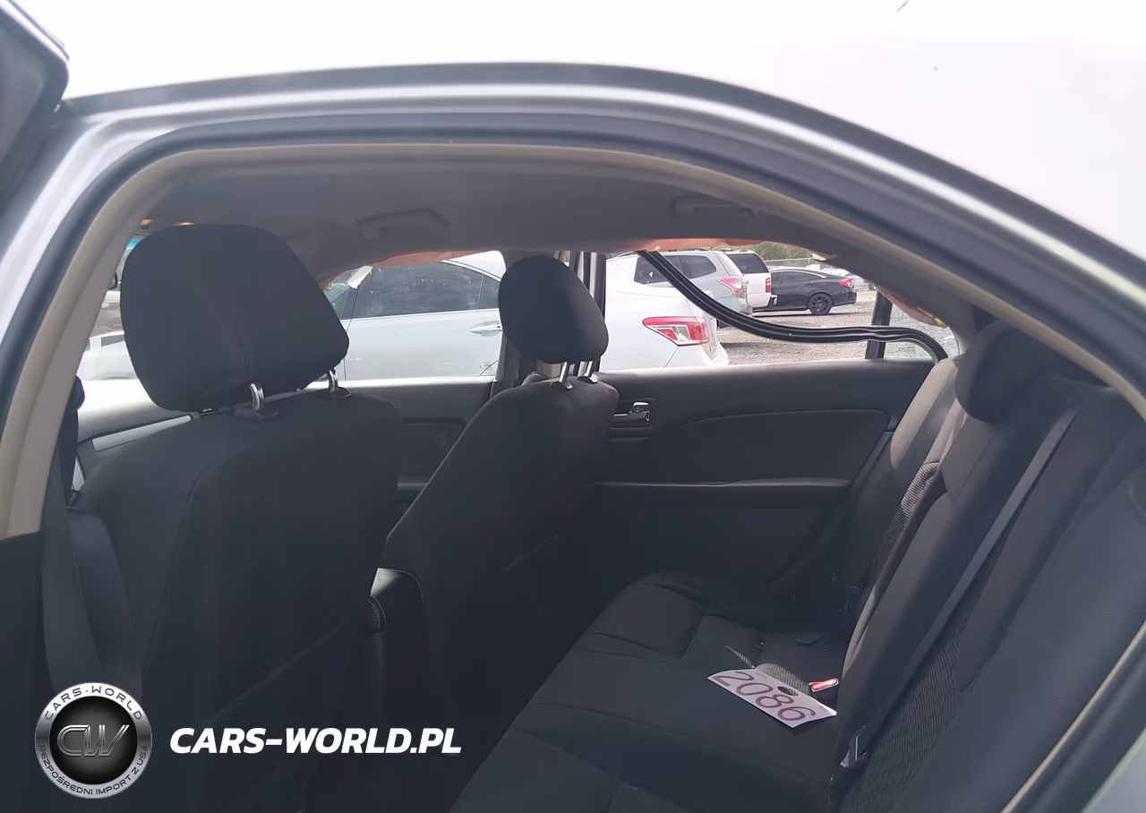 2012 Ford Fusion Se VIN:3FAHP0HG7CR325691 - 8