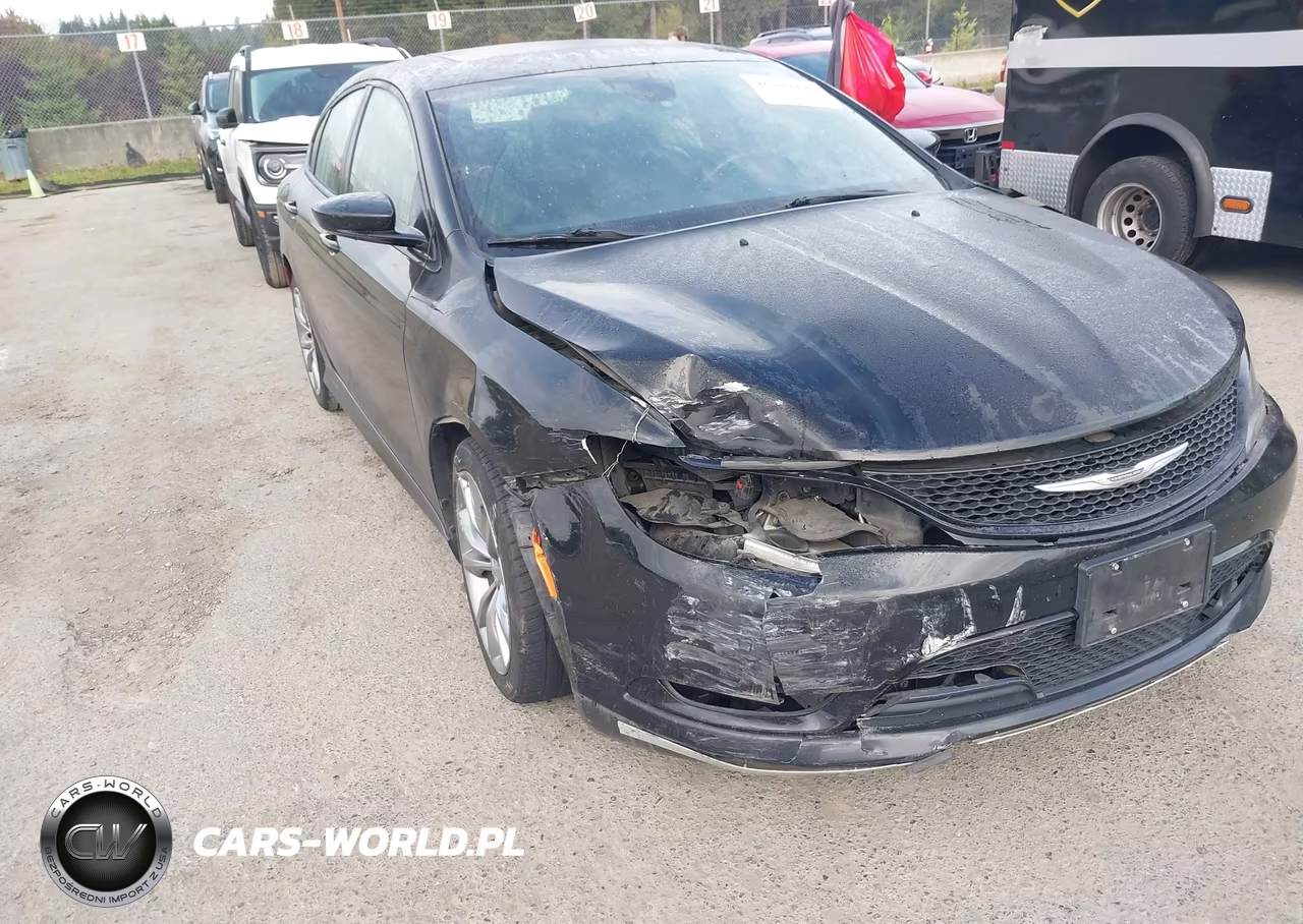 2015 Chrysler 200 S VIN:1C3CCCBG7FN735882 - 1