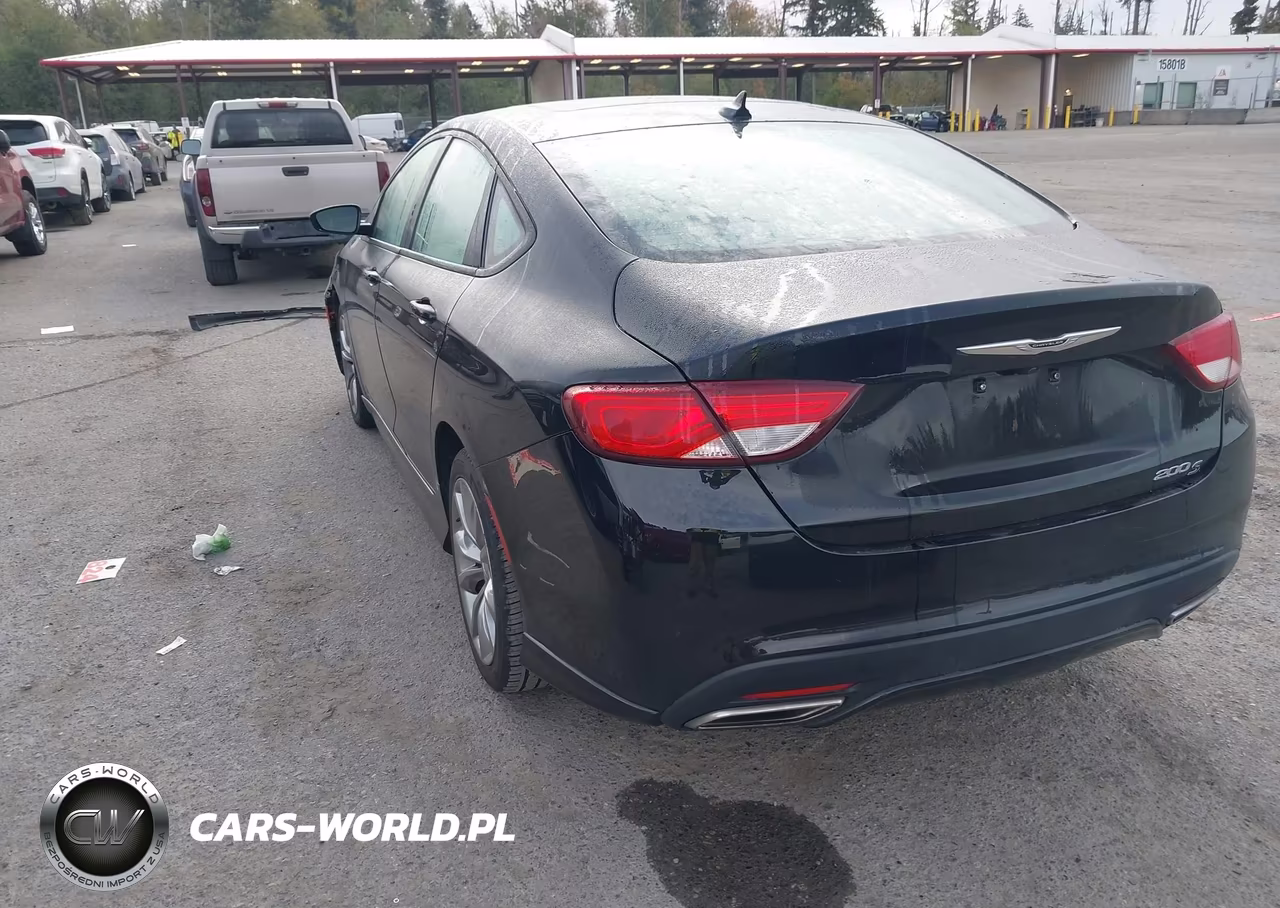 2015 Chrysler 200 S VIN:1C3CCCBG7FN735882 - 3