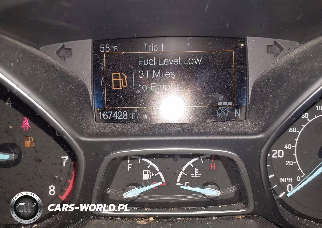 2017 Ford Escape Titanium VIN:1FMCU9JD8HUE00427 - 16