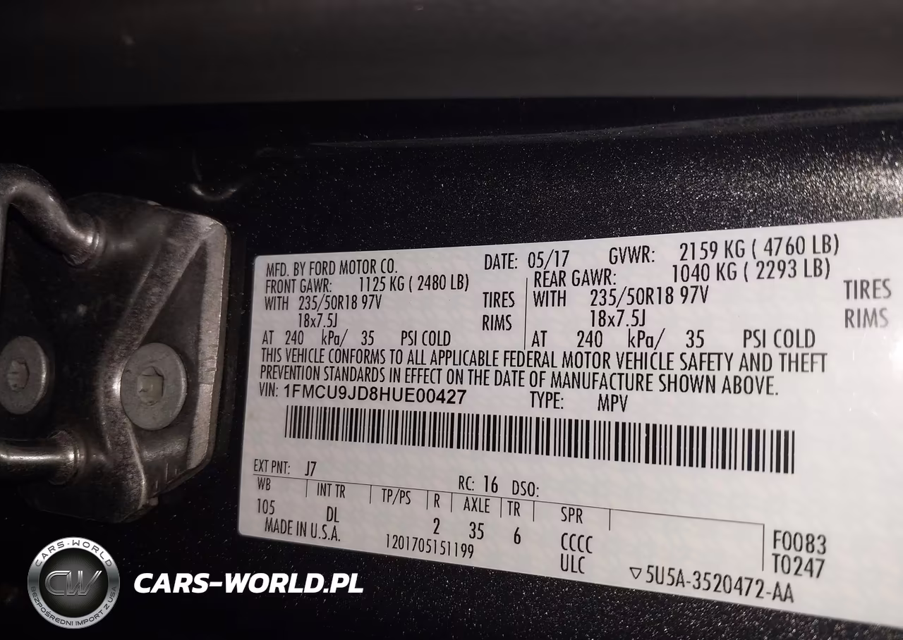 2017 Ford Escape Titanium VIN:1FMCU9JD8HUE00427 - 9
