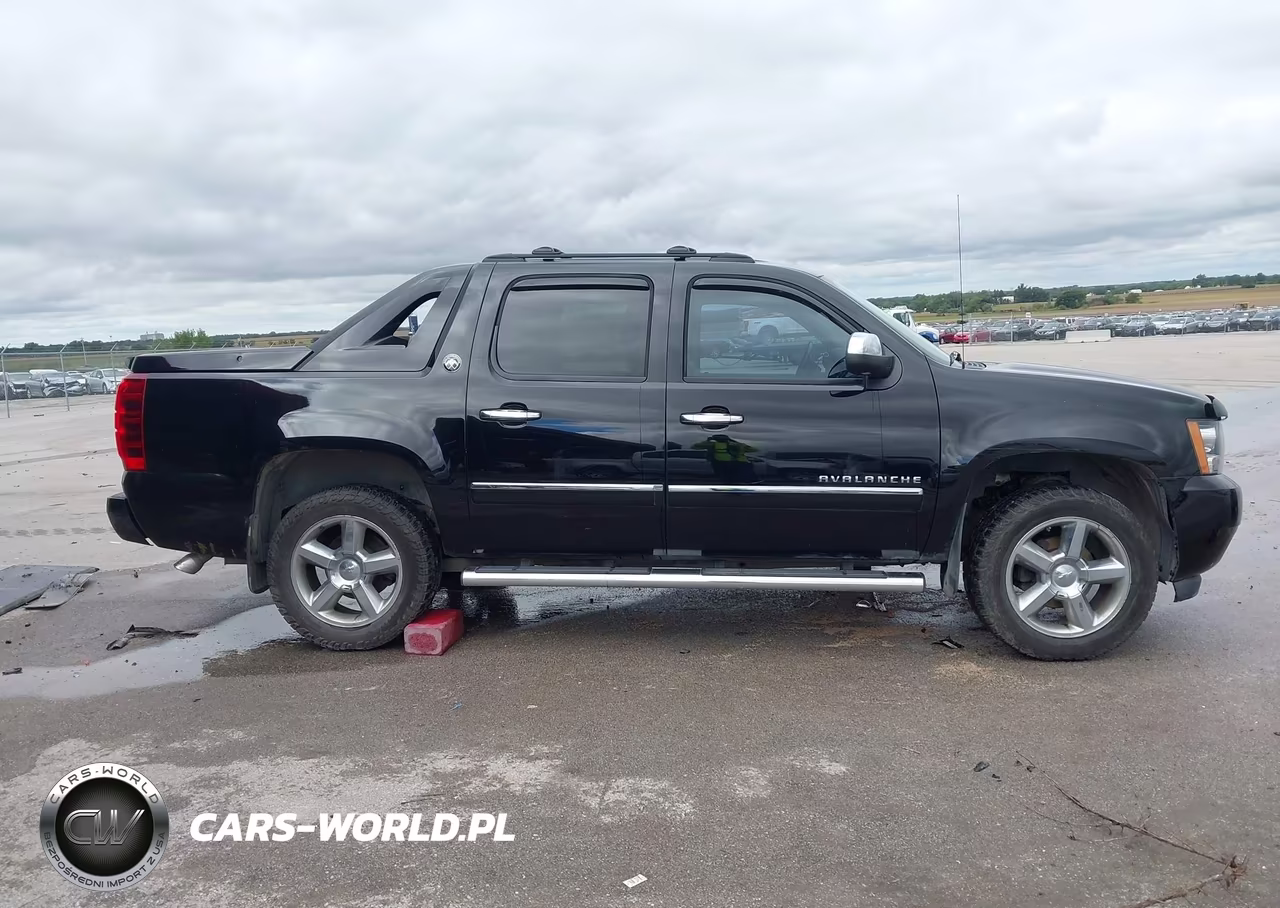 2013 Chevrolet Avalanche Ltz VIN:3GNTKGE77DG234571 - 14