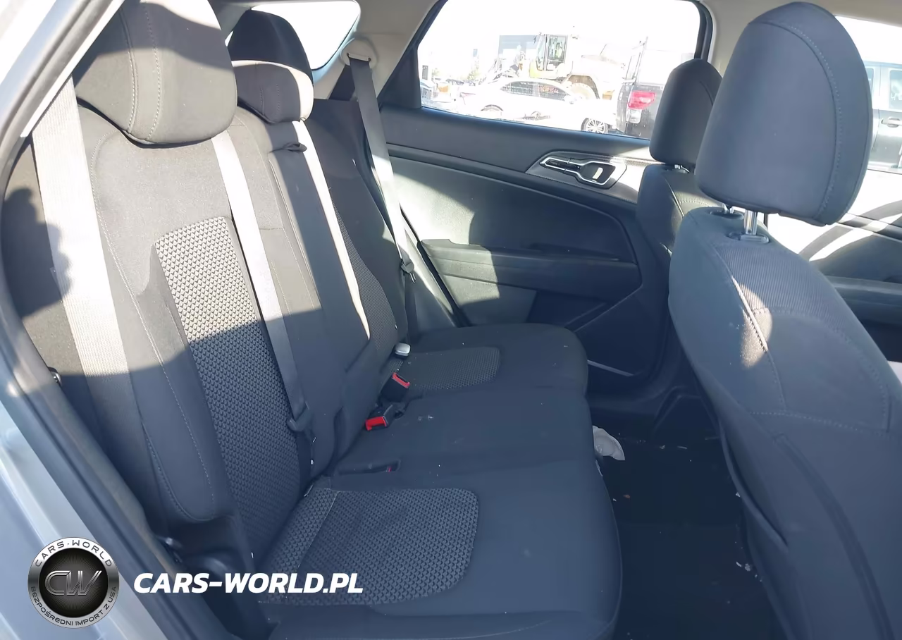 2024 Kia Sportage Lx VIN:KNDPU3DF7R7218413 - 8