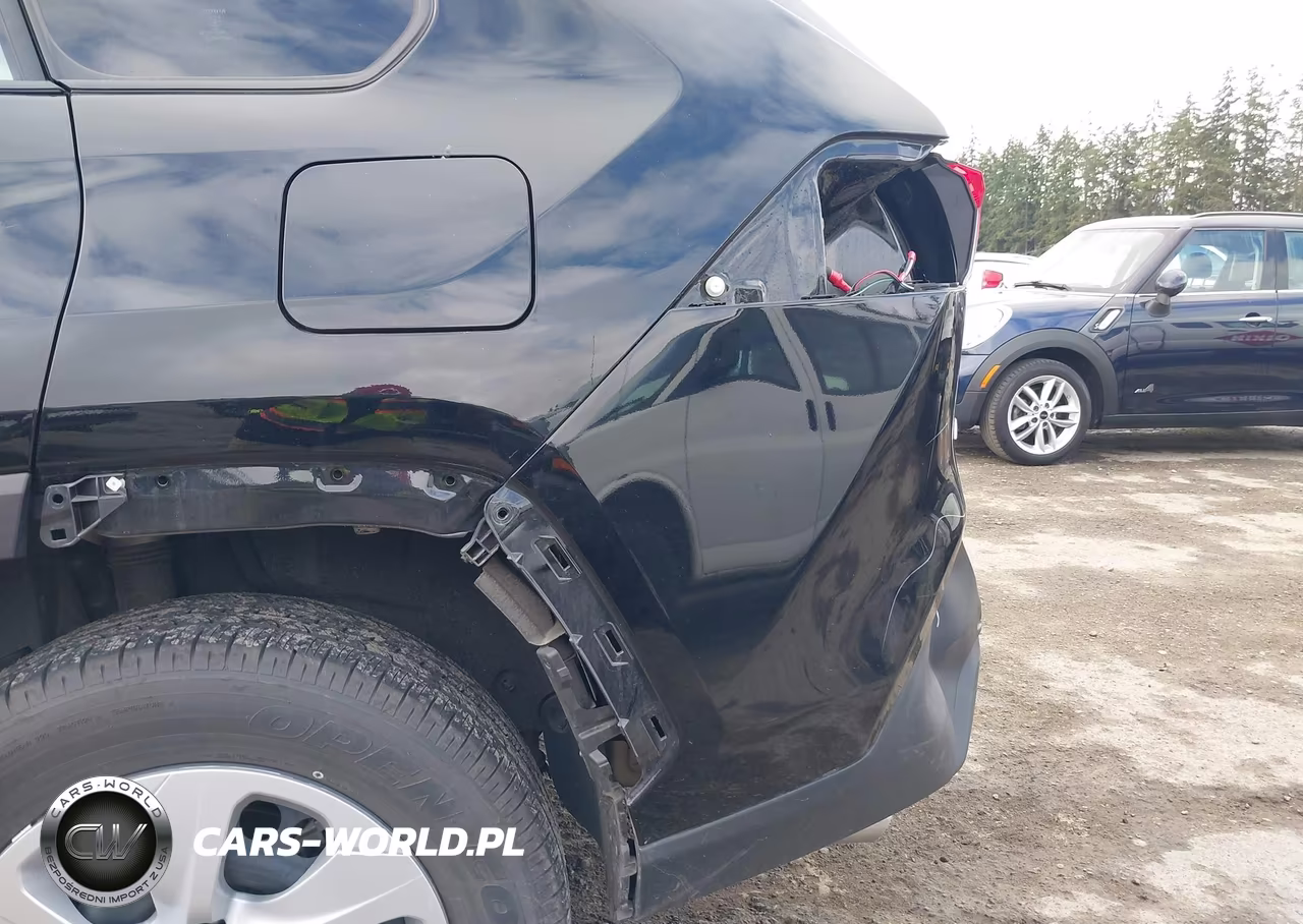 2025 Toyota Rav4 Le VIN:JTMK1RFV5SD136679 - 6