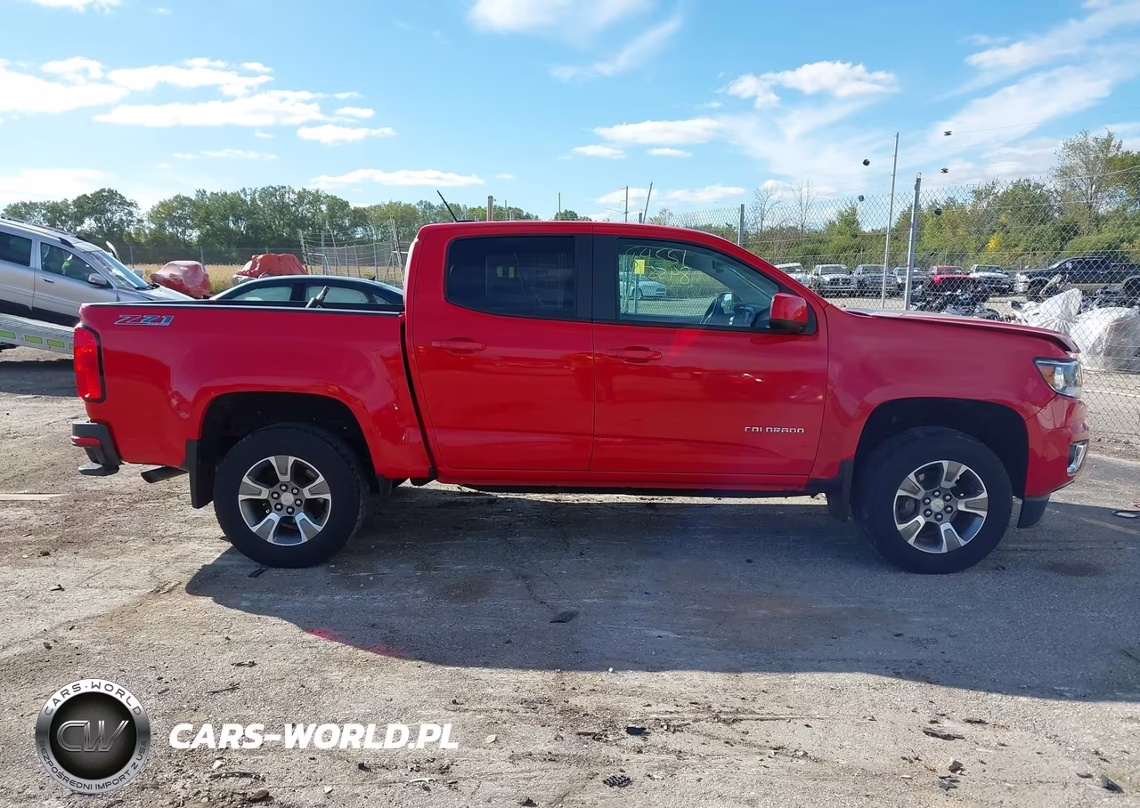 2018 Chevrolet Colorado Z71 VIN:1GCGTDEN7J1113876 - 14