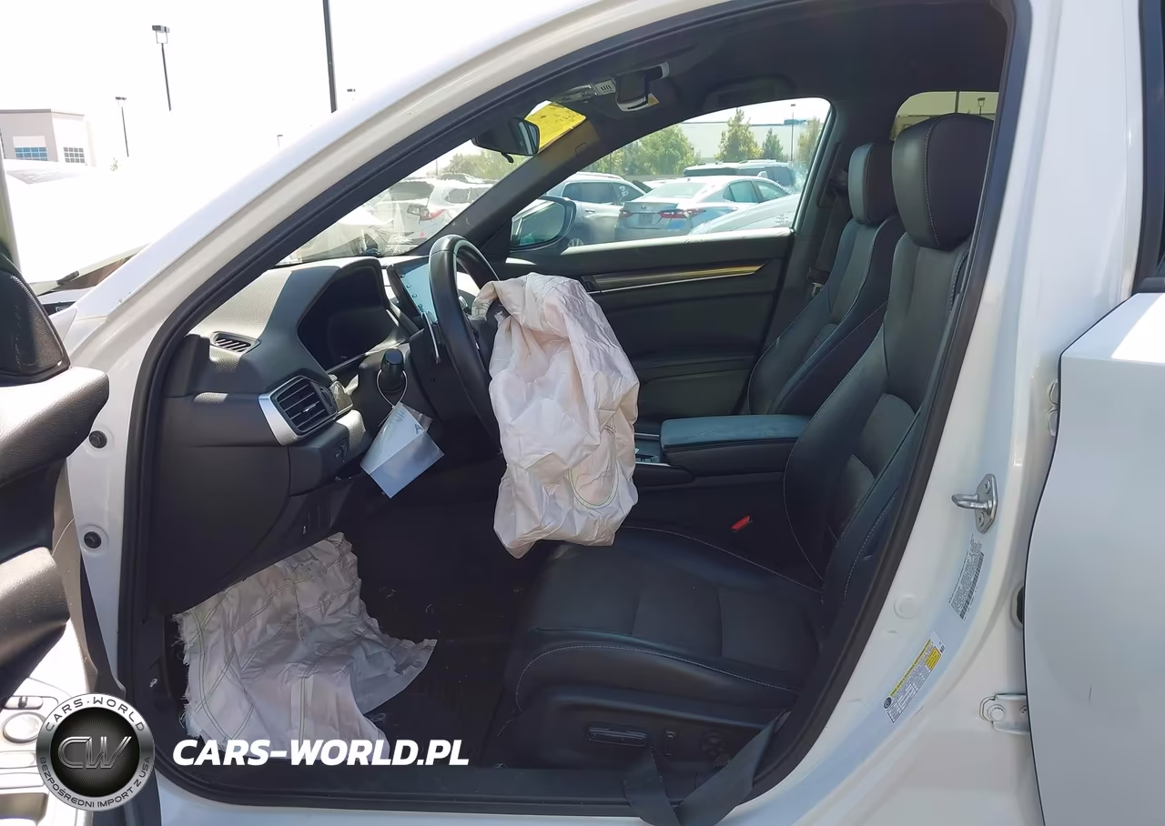 2018 Honda Accord Sport VIN:1HGCV1F32JA172663 - 5