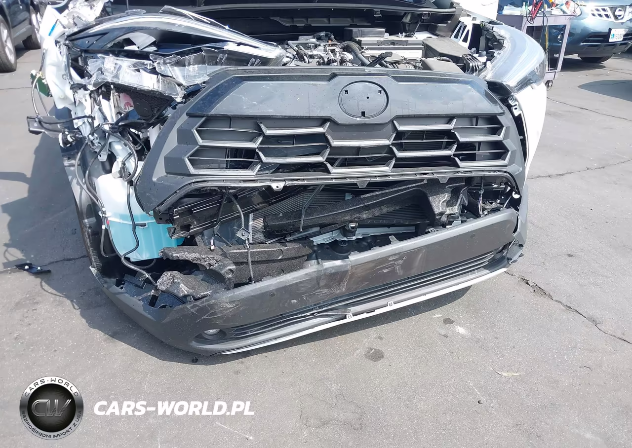 2026 Toyota Corolla Cross Xle VIN:7MUEAAAG7TV178158 - 19