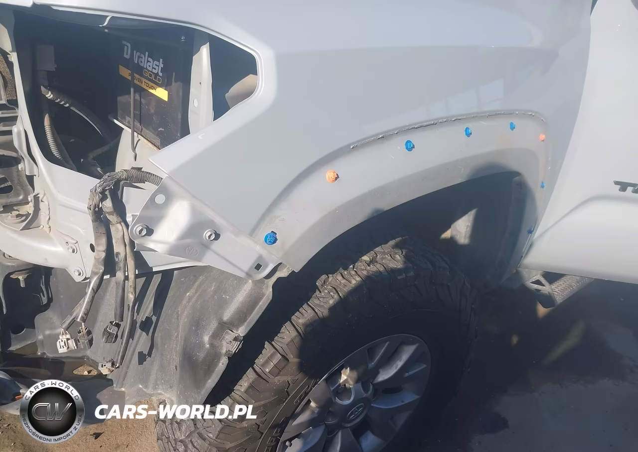 2019 Toyota Tacoma Sr5 V6 VIN:3TMAZ5CN6KM099535 - 18
