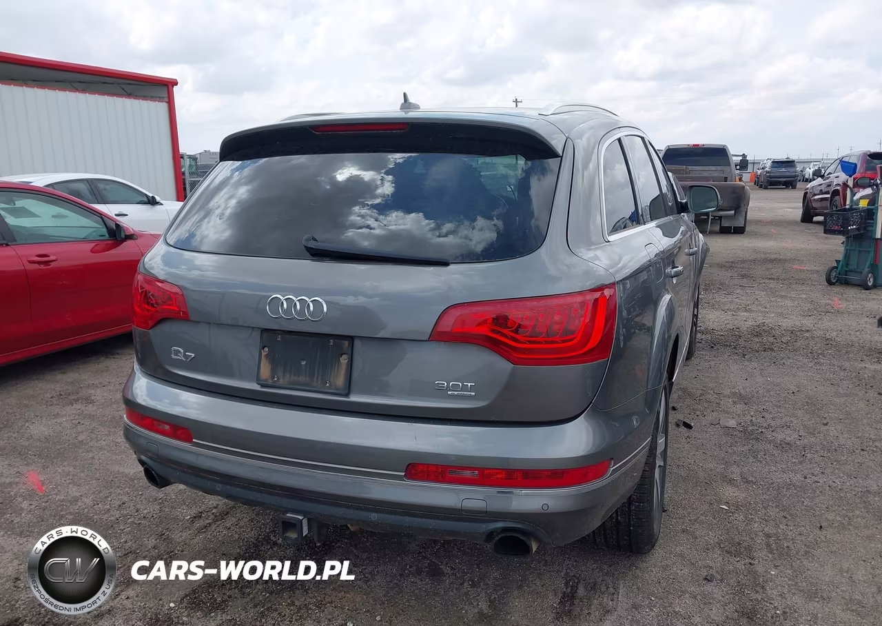 2014 Audi Q7 3.0T Premium VIN:WA1LGAFE0ED001838 - 4