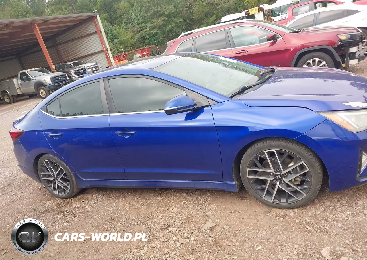 2020 Hyundai Elantra Sport VIN:KMHD04LB7LU933845 - 13