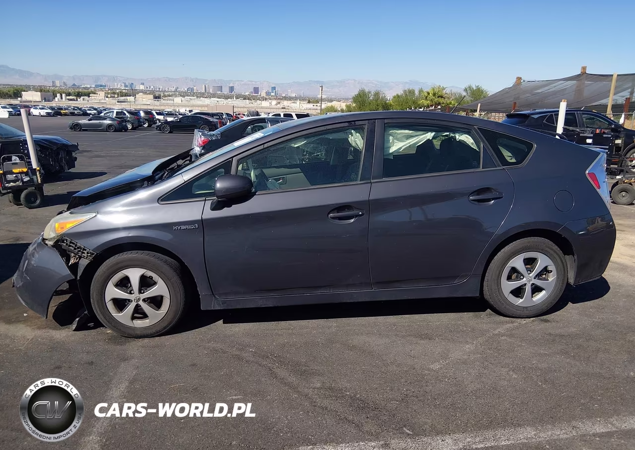 2012 Toyota Prius Two VIN:JTDKN3DU2C5521639 - 15