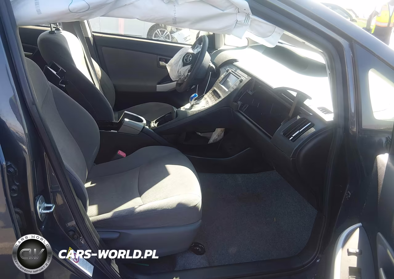 2012 Toyota Prius Two VIN:JTDKN3DU2C5521639 - 5
