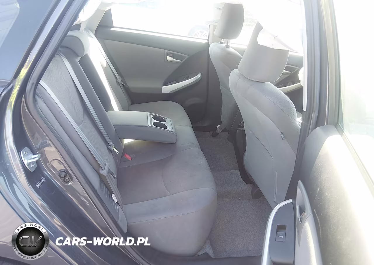 2012 Toyota Prius Two VIN:JTDKN3DU2C5521639 - 8