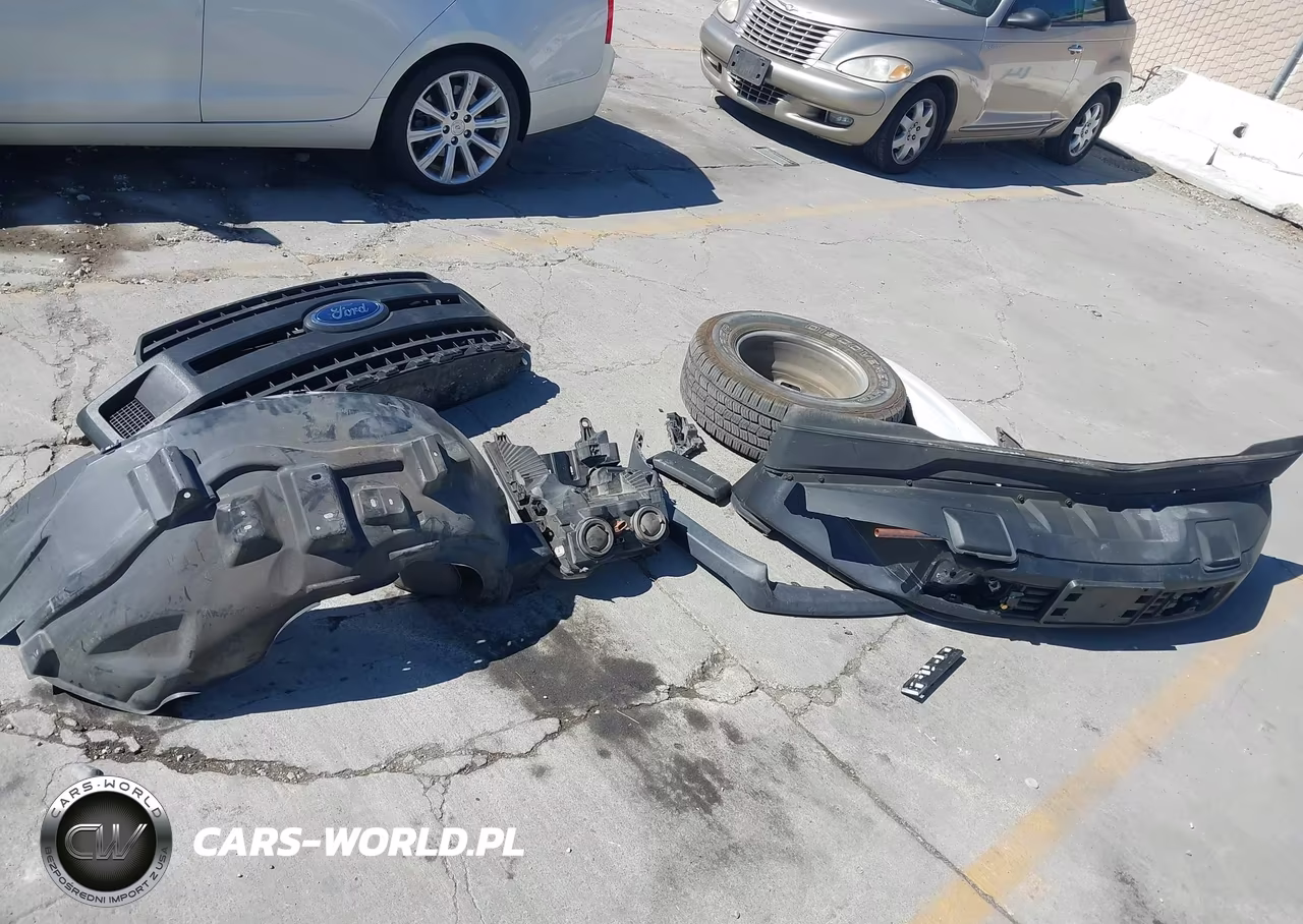 2019 Ford F-150 Xl VIN:1FTMF1CB9KKD17589 - 12