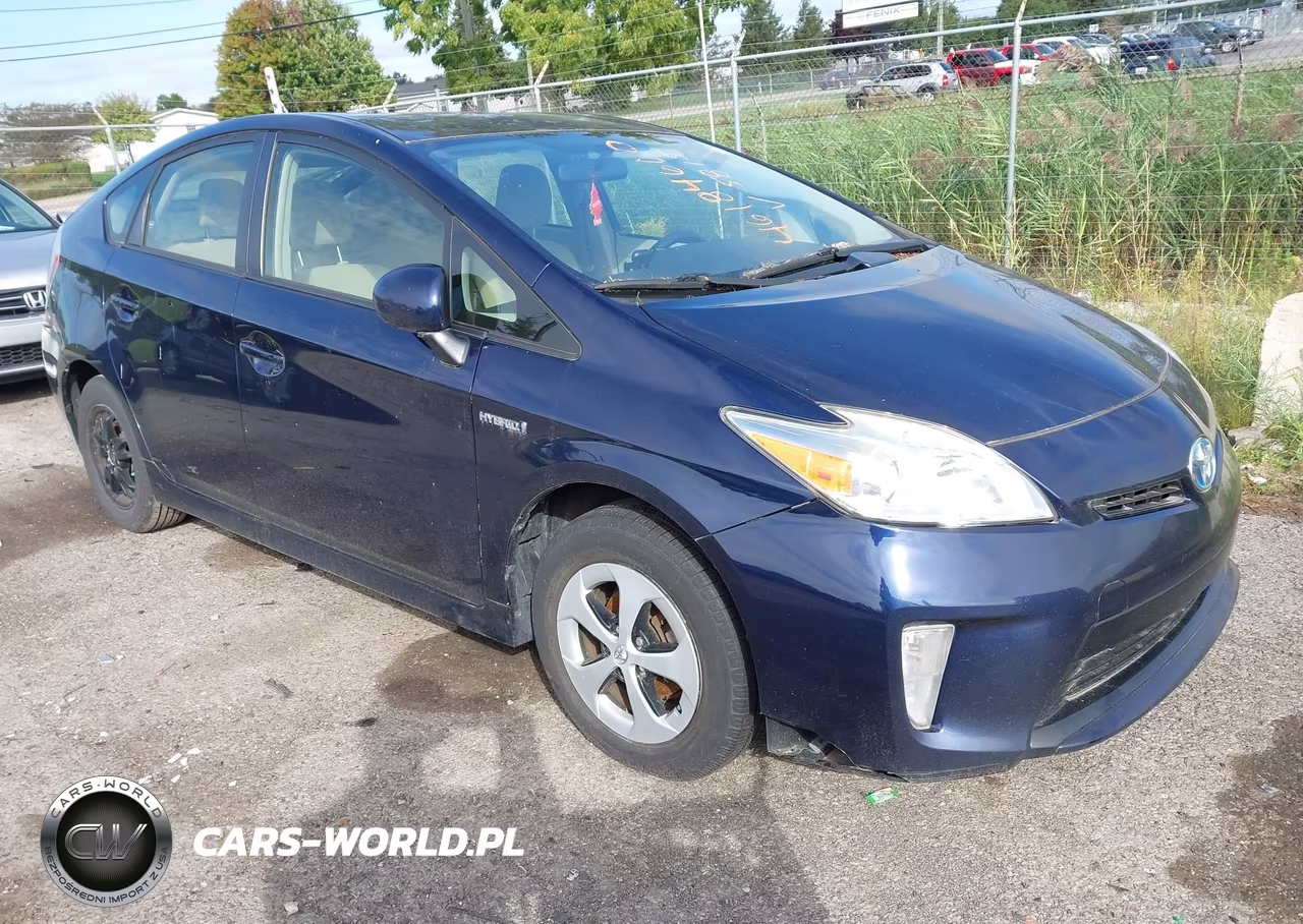 2015 Toyota Prius Three