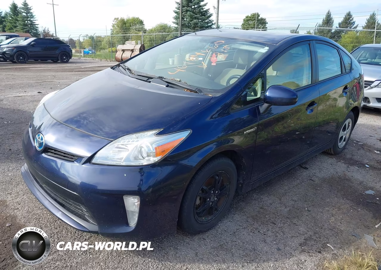 2015 Toyota Prius Three VIN:JTDKN3DU2F0435815 - 2