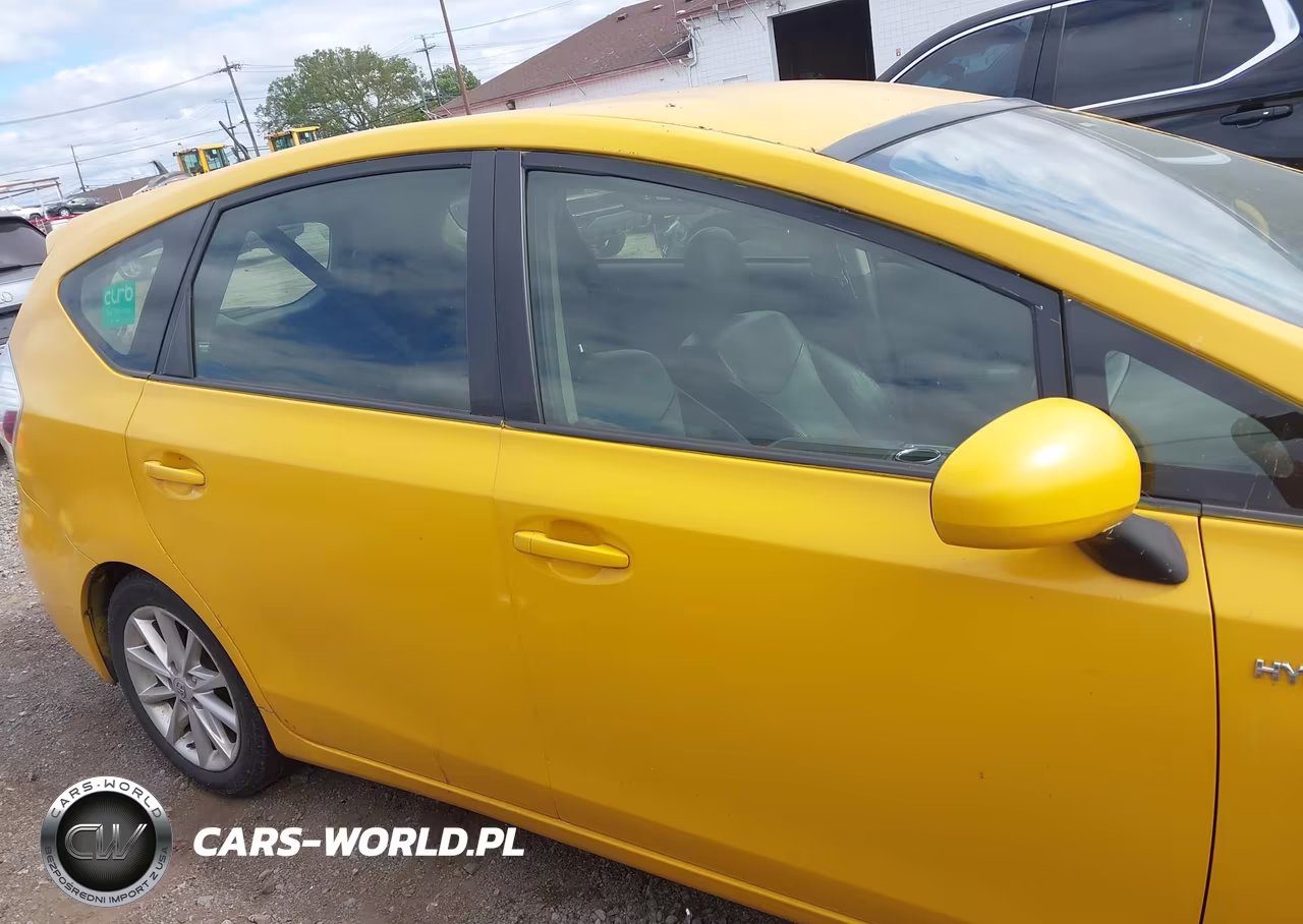 2014 Toyota Prius V Five VIN:JTDZN3EU6EJ008465 - 13