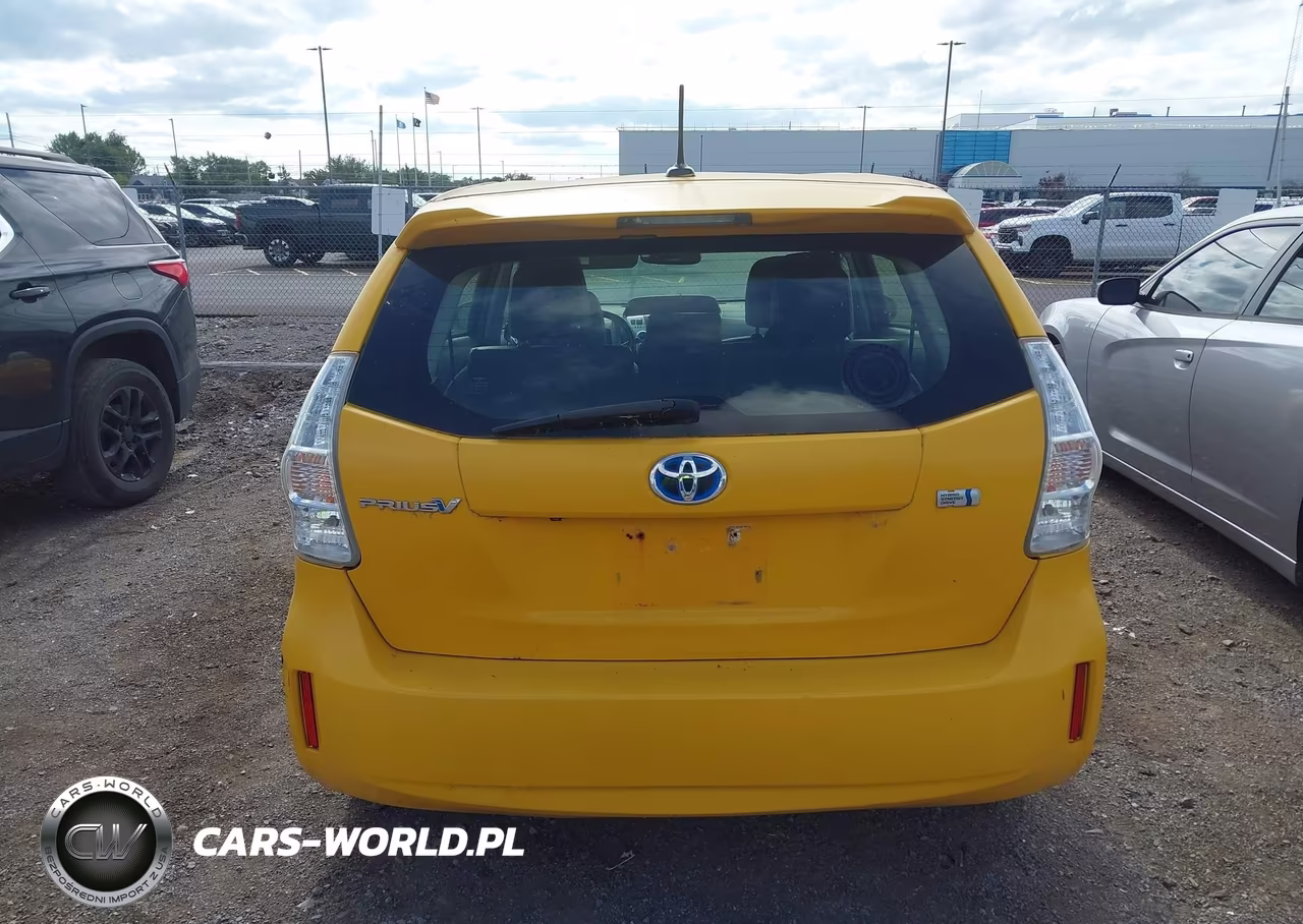 2014 Toyota Prius V Five VIN:JTDZN3EU6EJ008465 - 16