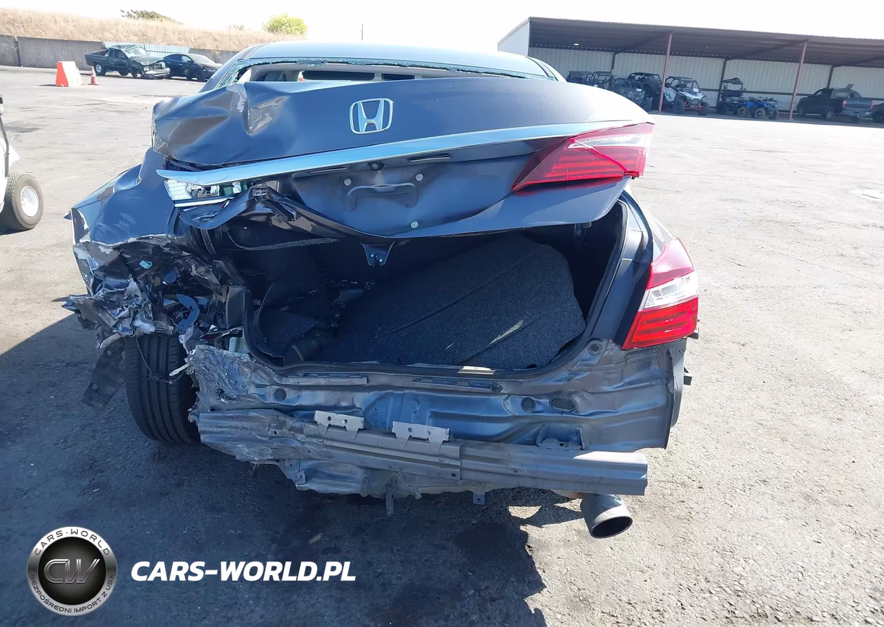 2017 Honda Accord Lx VIN:1HGCR2F37HA300738 - 16