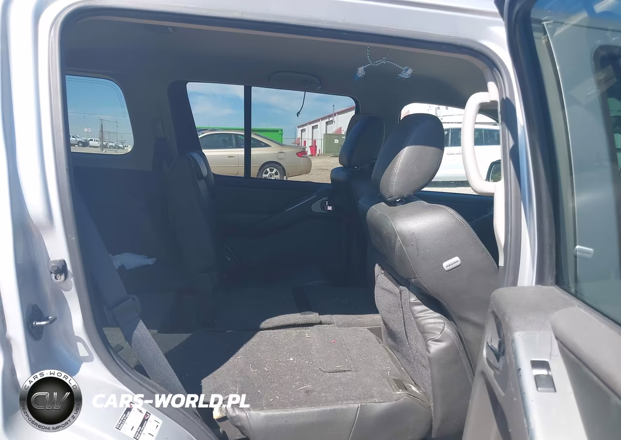 2011 Nissan Pathfinder S VIN:5N1AR1NB0BC625215 - 8