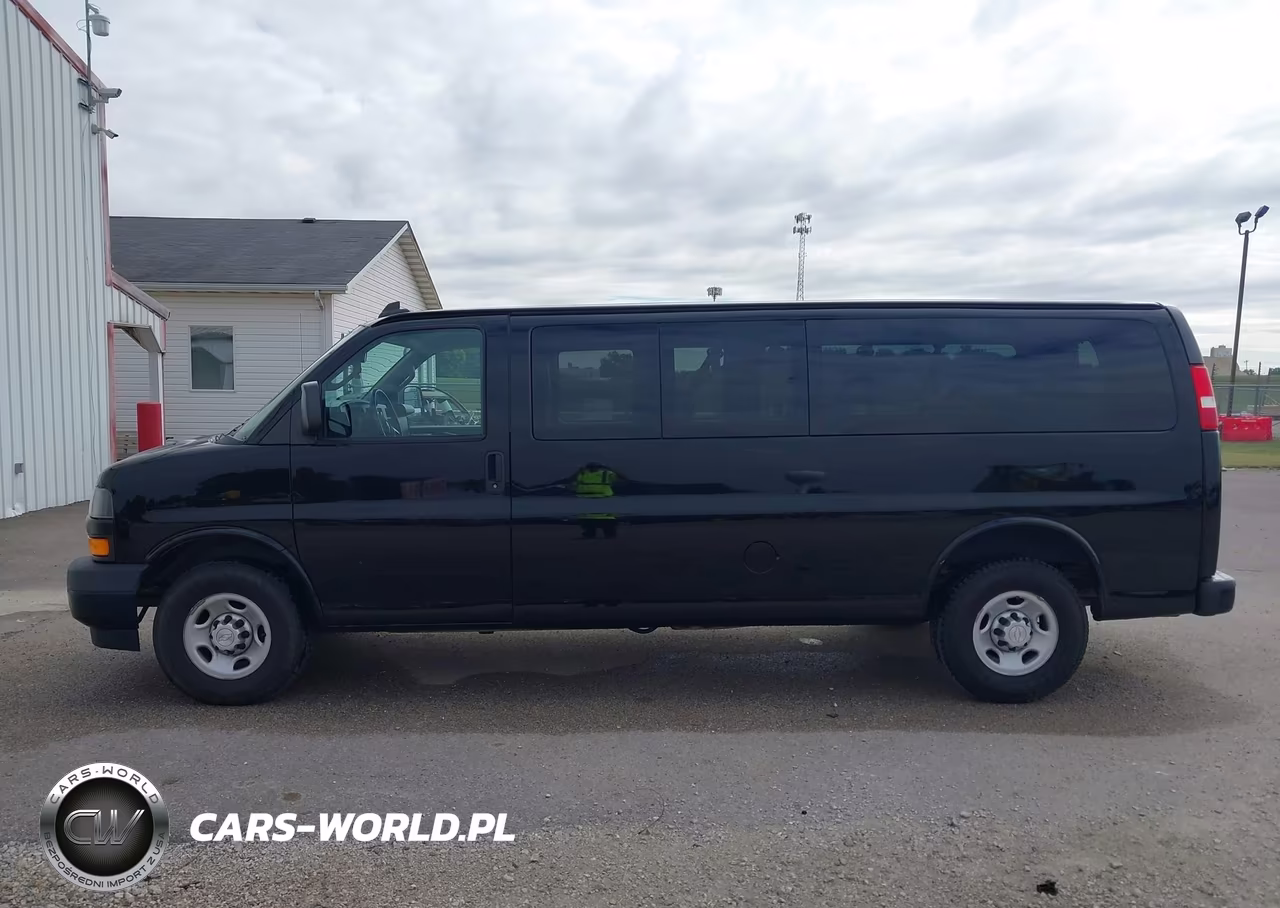 2019 Chevrolet Express 3500 Ls VIN:1GAZGNFG5K1275258 - 13