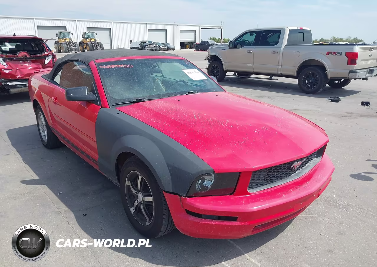 2007 Ford Mustang V6 Deluxe-V6 Premium