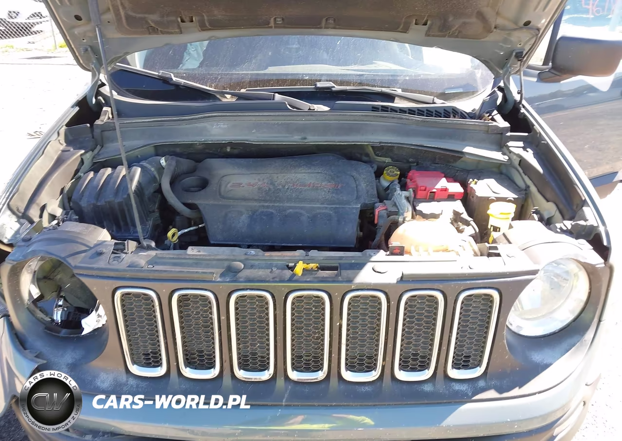 2018 Jeep Renegade Sport 4X4 VIN:ZACCJBAB1JPH16746 - 10