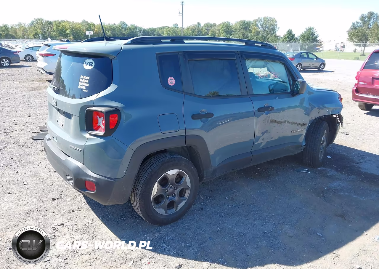 2018 Jeep Renegade Sport 4X4 VIN:ZACCJBAB1JPH16746 - 4