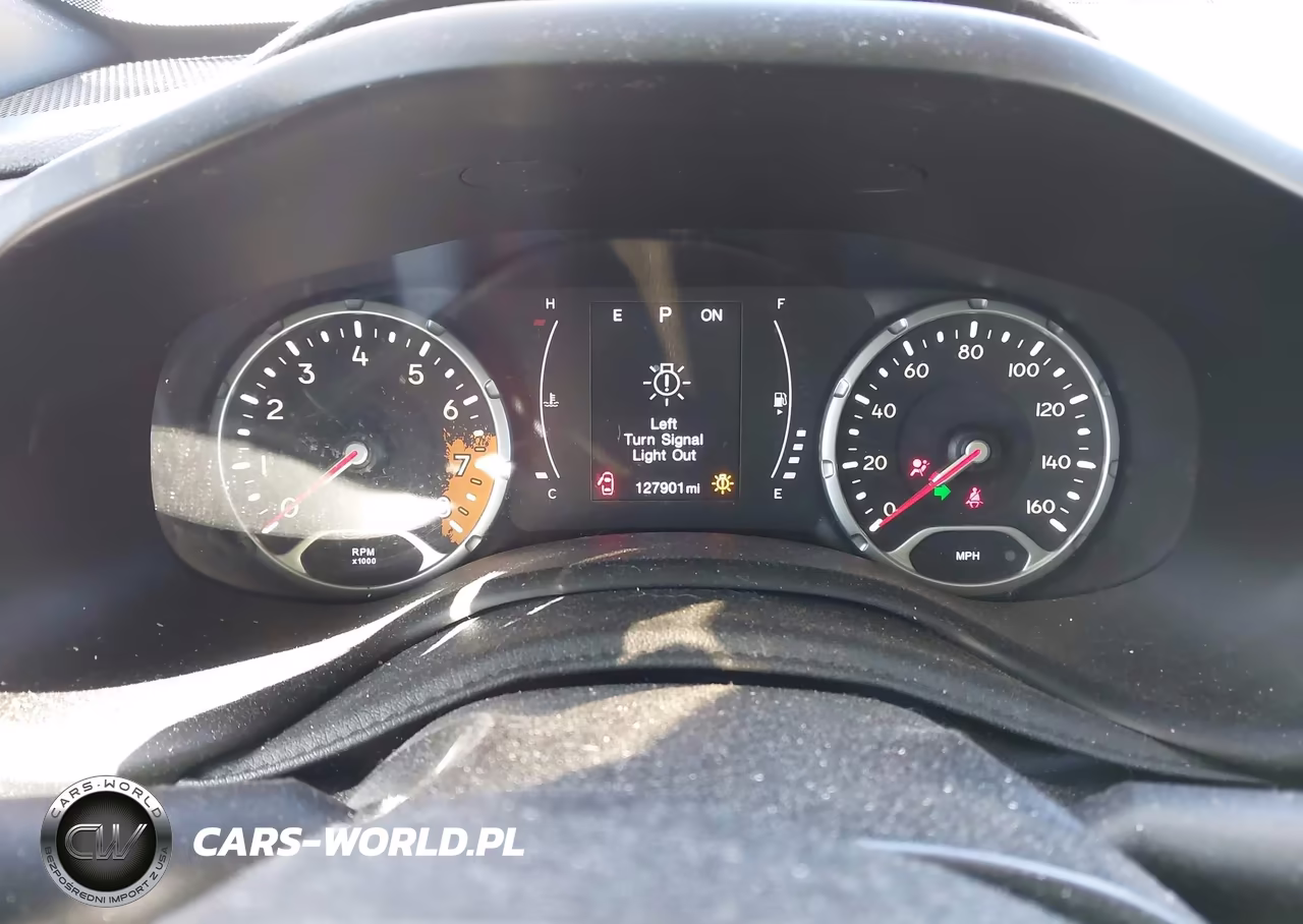 2018 Jeep Renegade Sport 4X4 VIN:ZACCJBAB1JPH16746 - 7