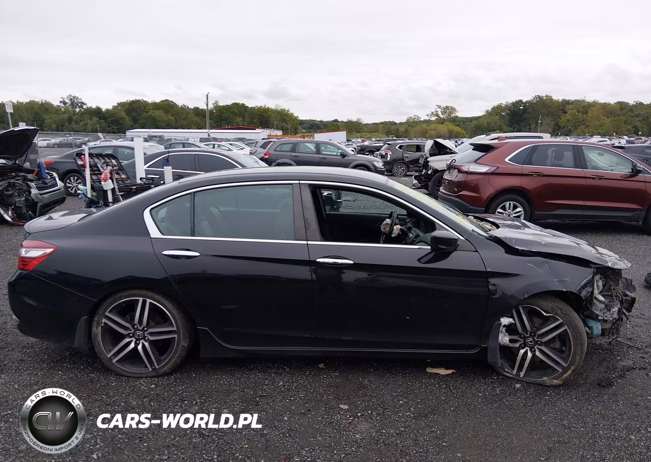 2017 Honda Accord Sport VIN:1HGCR2F56HA127621 - 13