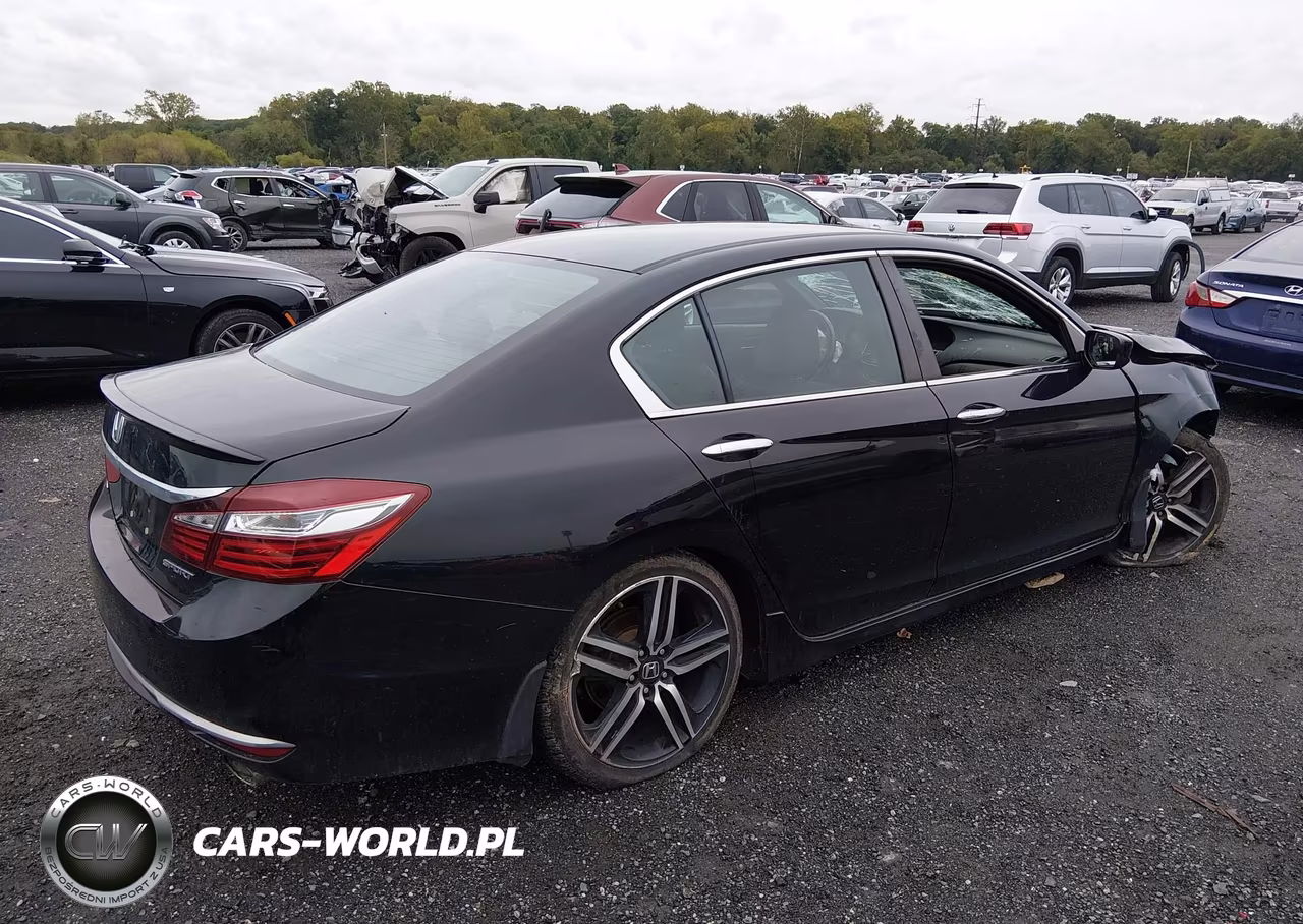 2017 Honda Accord Sport VIN:1HGCR2F56HA127621 - 4