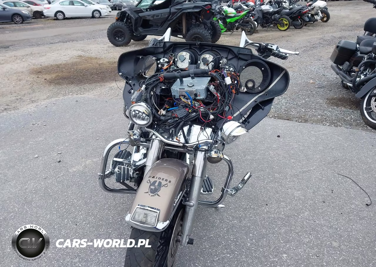 2004 Harley-Davidson Flhtcui VIN:5HD1FCW1X4Y610488 - 5