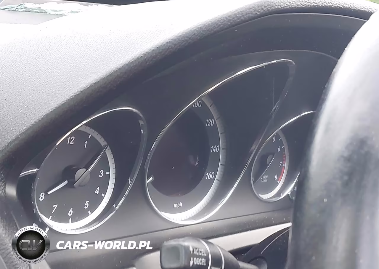 2013 Mercedes-Benz E 550 VIN:WDDKK7DF4DF199606 - 16