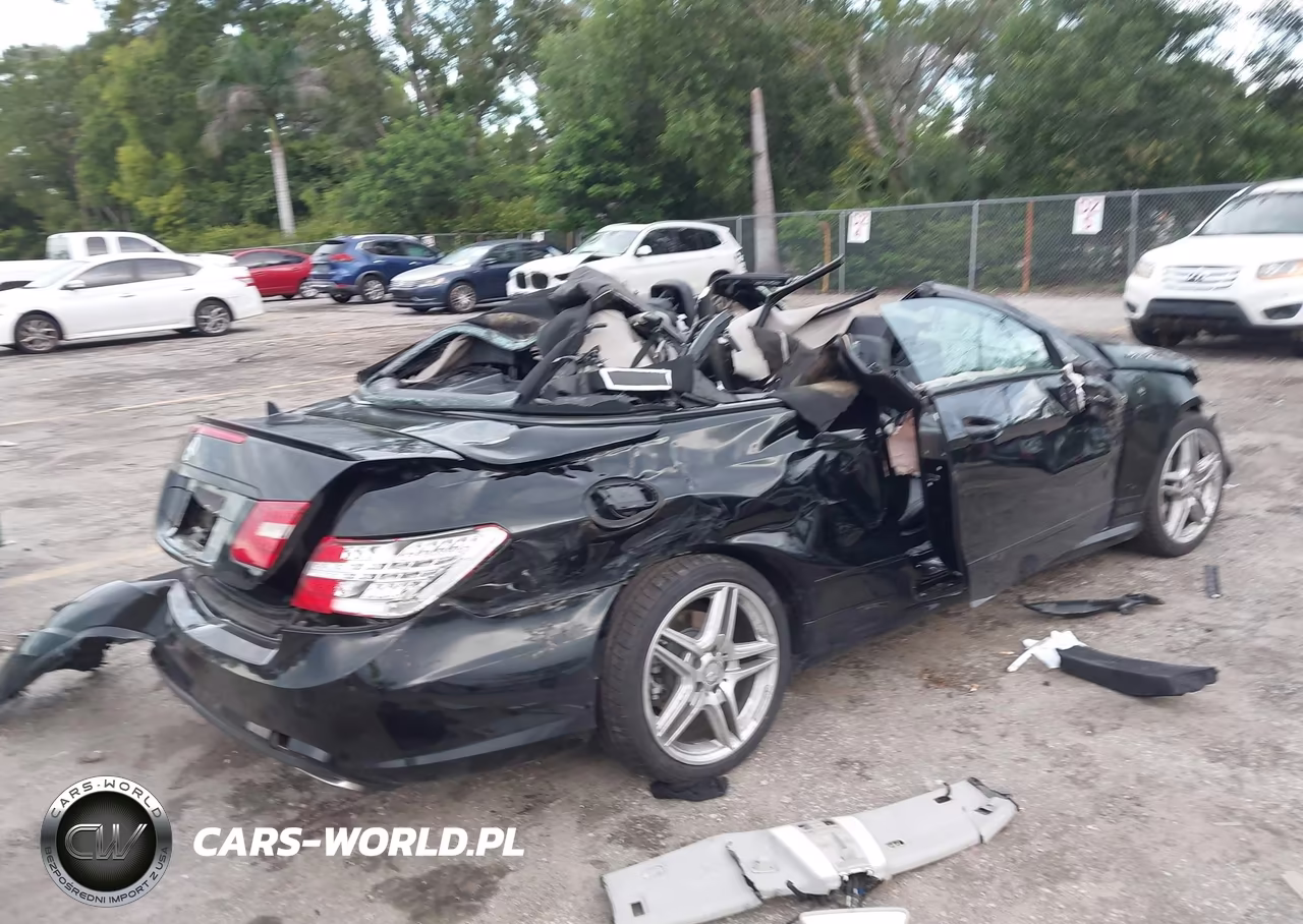 2013 Mercedes-Benz E 550 VIN:WDDKK7DF4DF199606 - 4