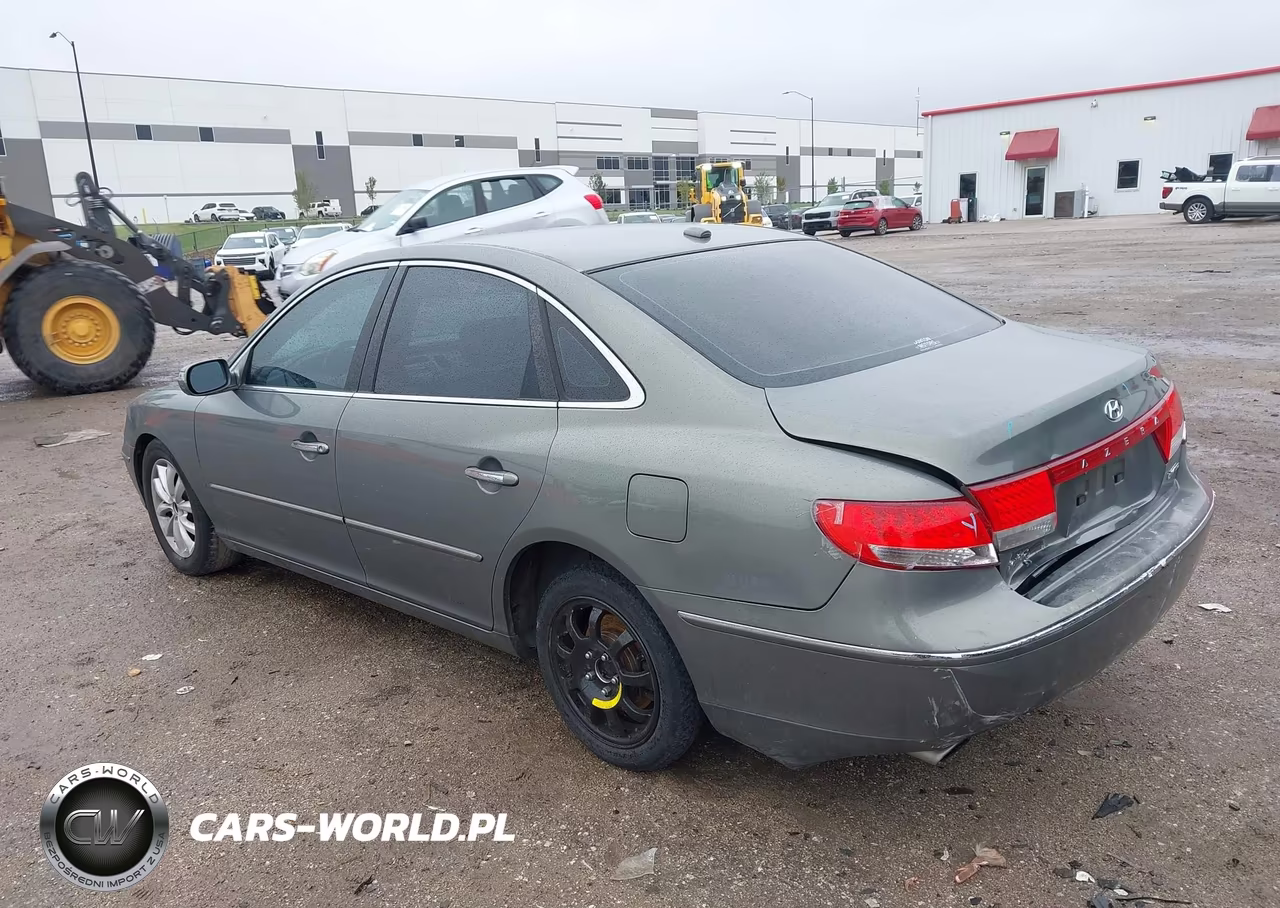 2007 Hyundai Azera Limited-Se VIN:KMHFC46F97A183063 - 3
