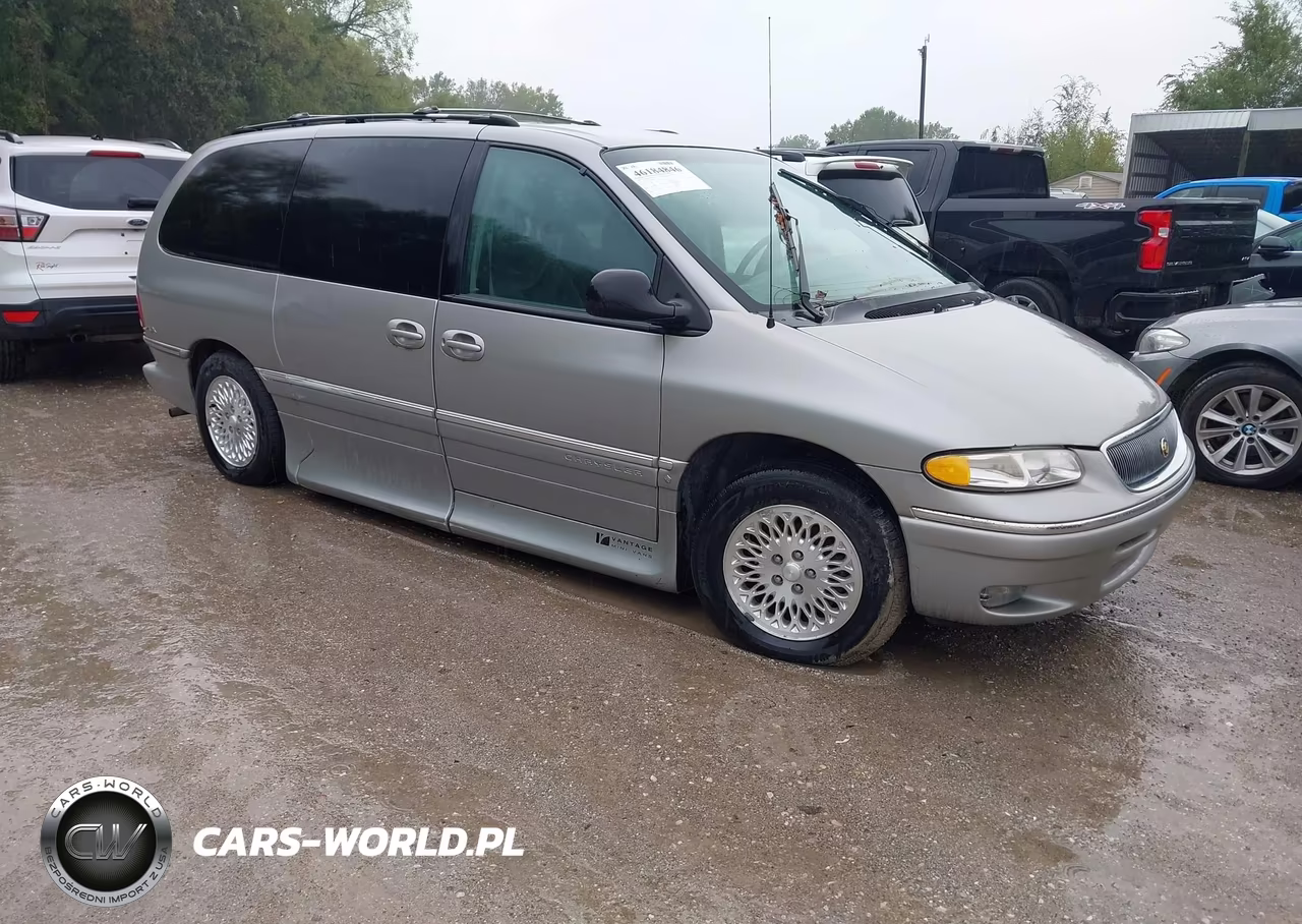 1997 Chrysler Town & Country Lx