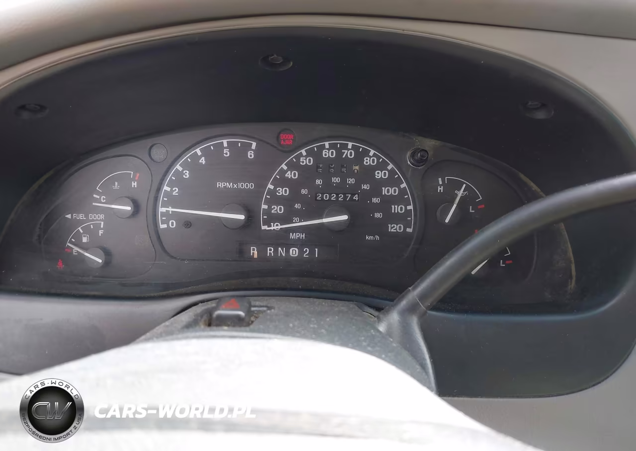 1998 Ford Explorer Sport VIN:1FMYU24E4WUC83542 - 7