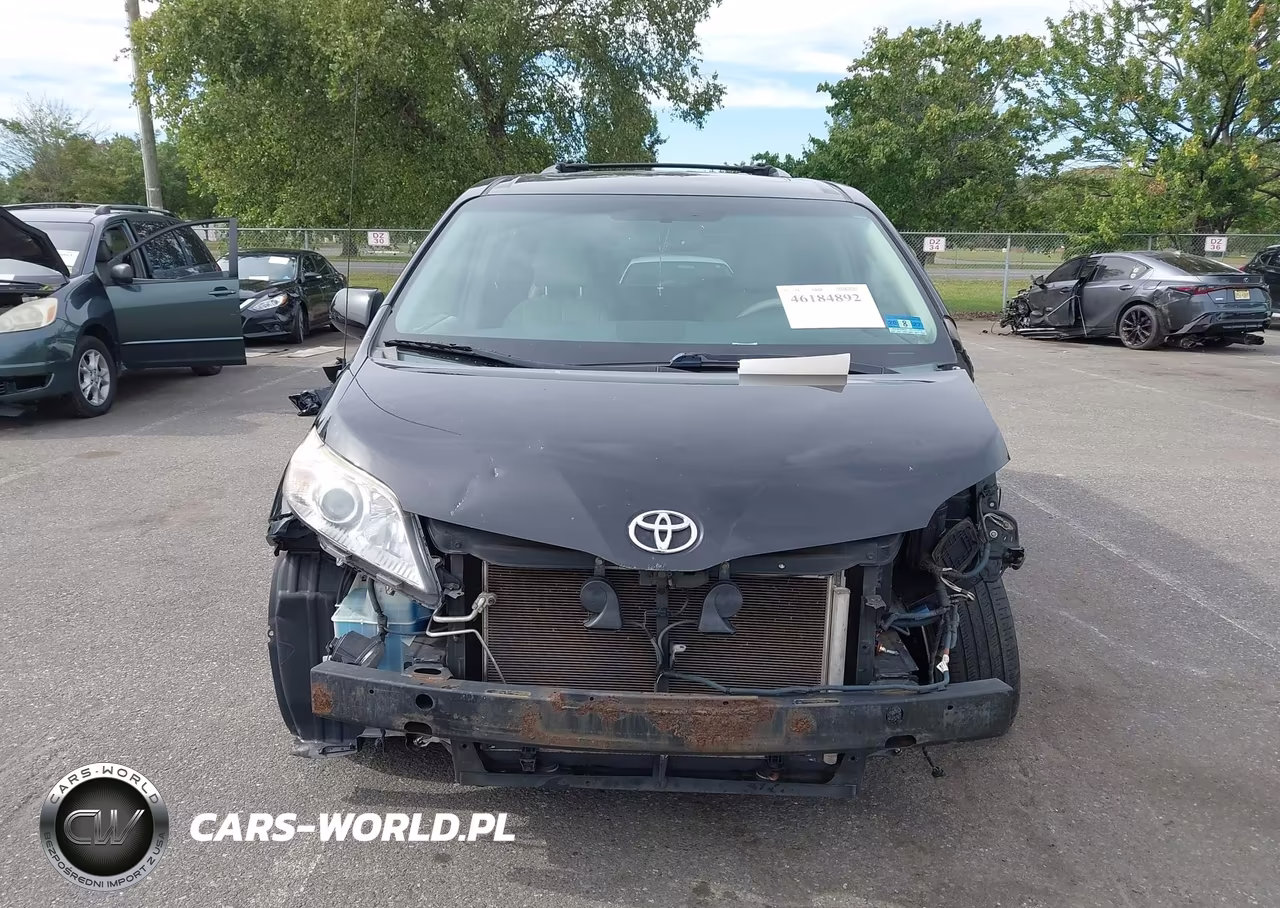 2011 Toyota Sienna Xle V6 VIN:5TDYK3DC9BS052259 - 11