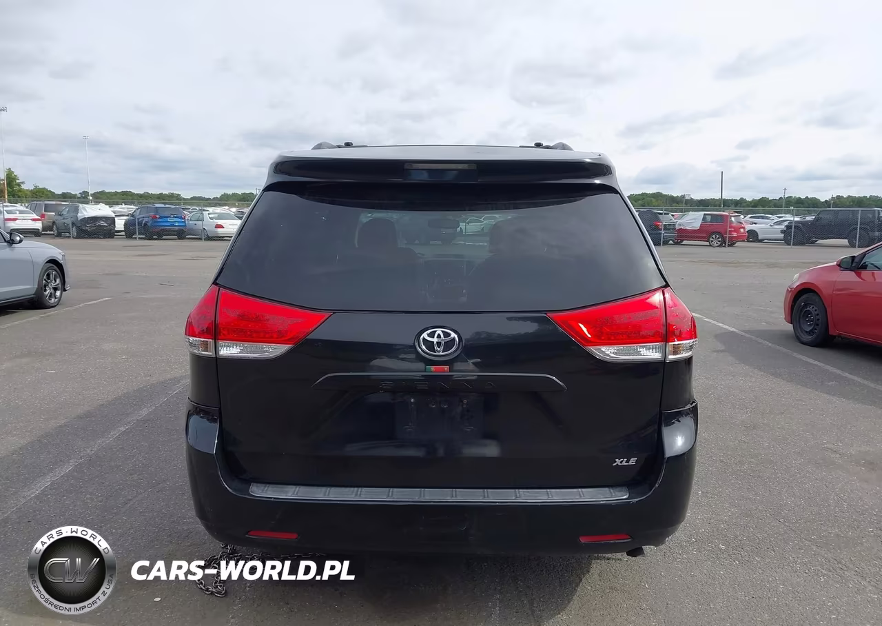 2011 Toyota Sienna Xle V6 VIN:5TDYK3DC9BS052259 - 15