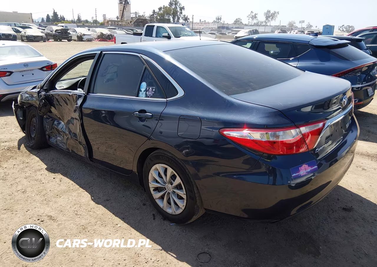 2016 Toyota Camry Hybrid Le VIN:4T1BD1FK7GU179115 - 3